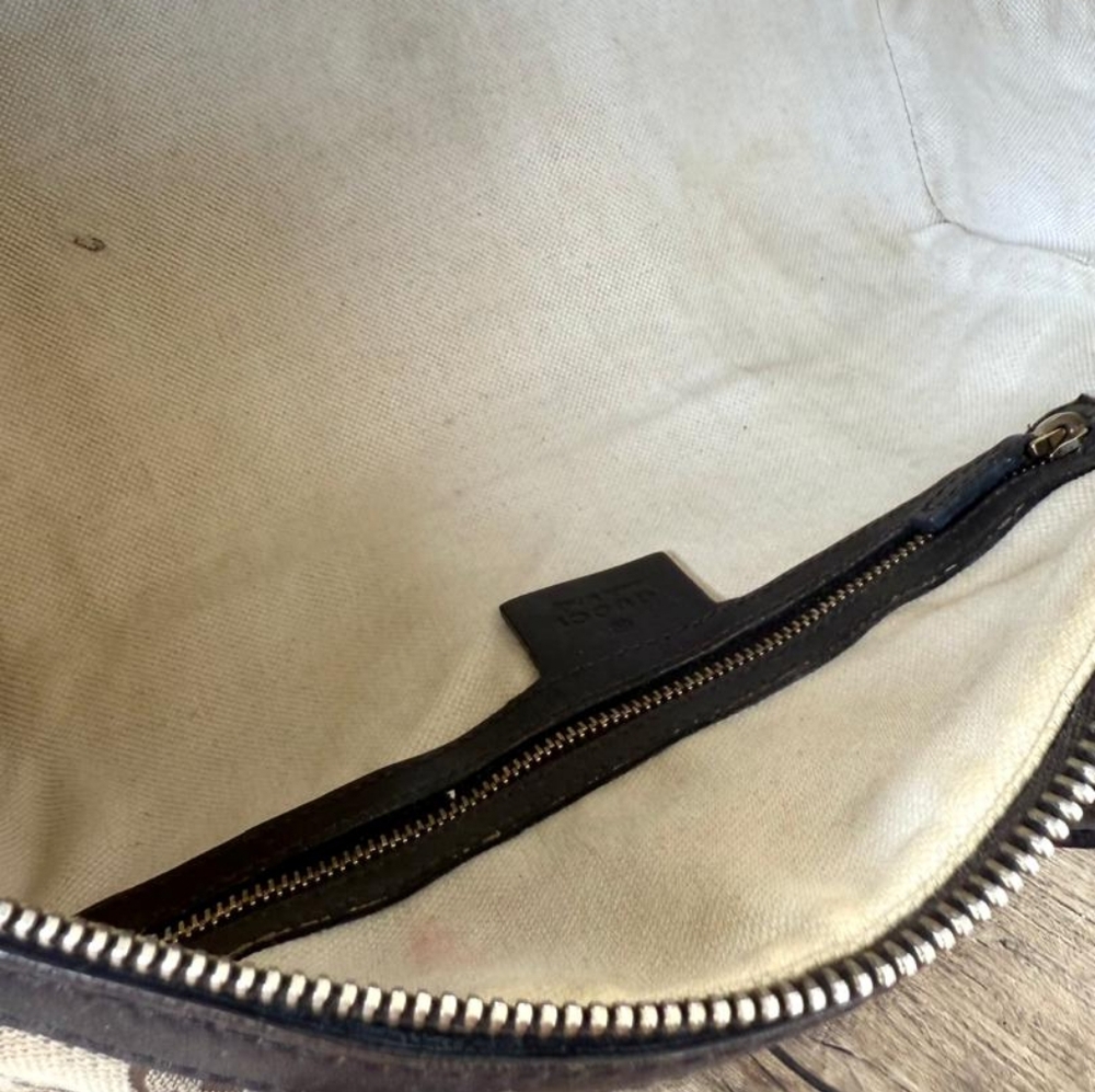 Authentic Gucci Web Boston Bag - Picture 9 of 14
